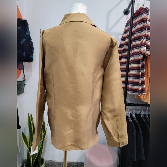 Sleek Silk Gold Button-Up Shirt - Picture 6 of 8
